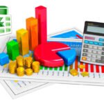 Planilha financeira aberta no computador...